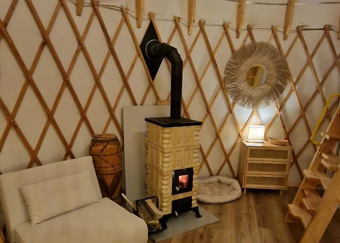 Alojamento de Turismo Rural Osada Jurtcamp W Witowie Witówko