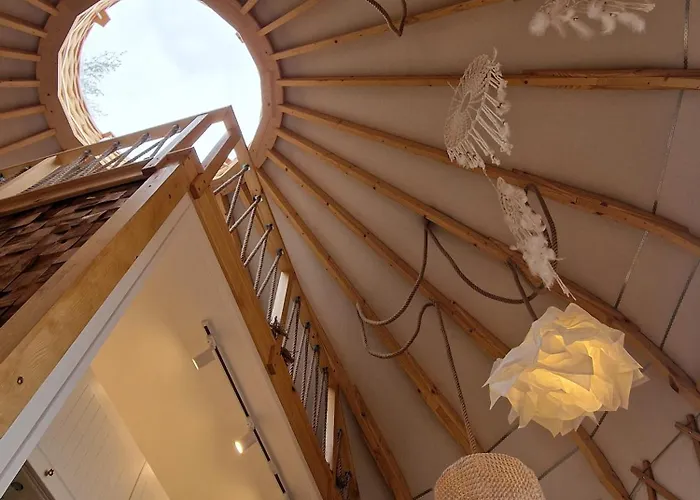 Osada Jurtcamp W Witowie Alojamento de Turismo Rural *