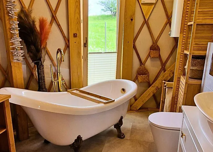 Osada Jurtcamp W Witowie Alojamento de Turismo Rural