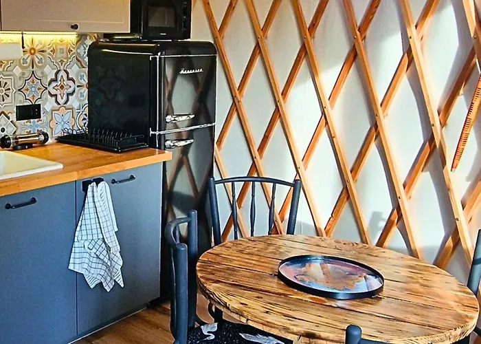 Alojamento de Turismo Rural Osada Jurtcamp W Witowie *